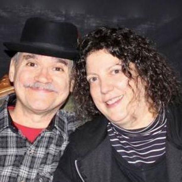 Meet your Posher, Janet - Picture 1 of 1